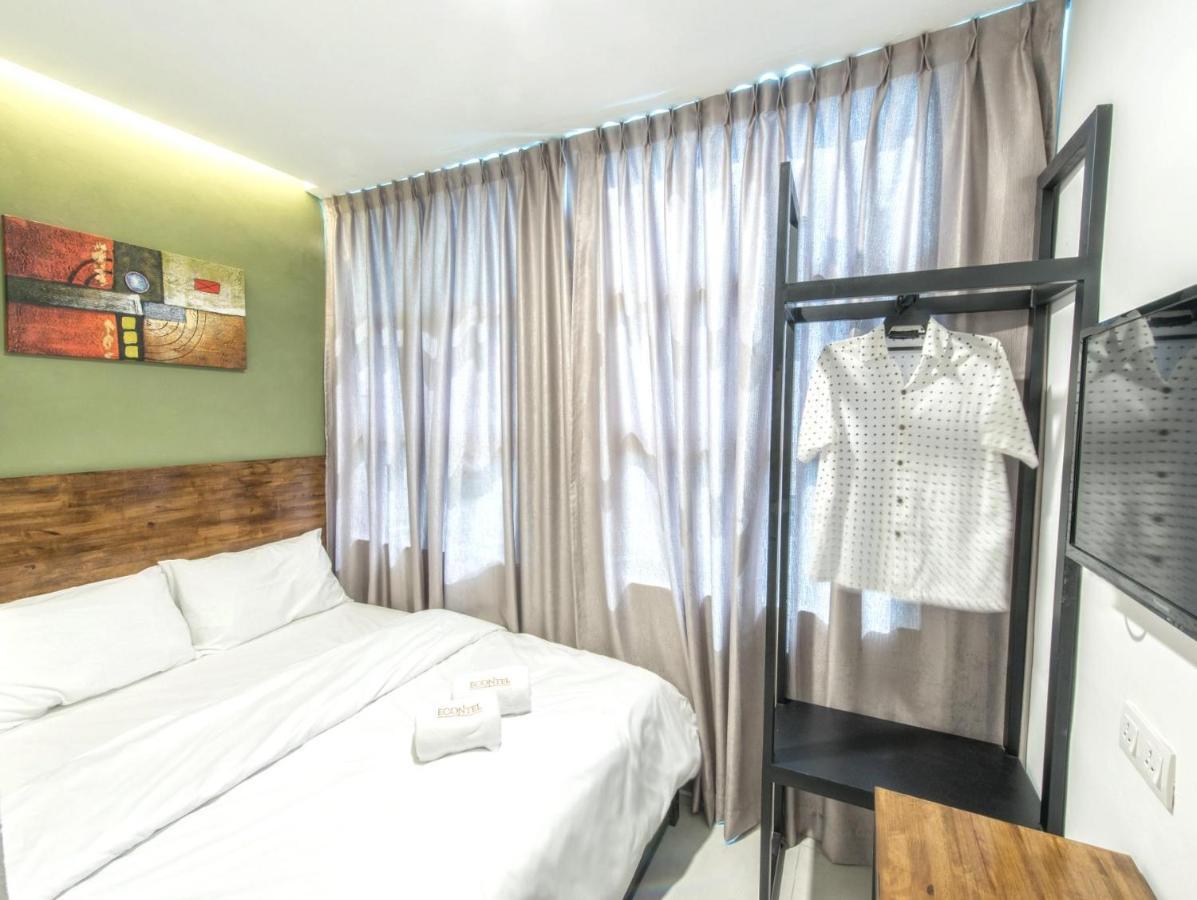 Econtel Queensbay Sungai Dua Bukit Exteriér fotografie
